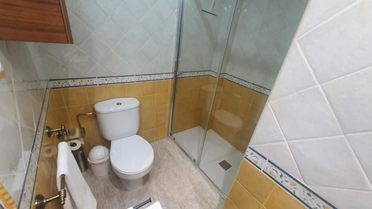ヒホンQhawana Begona - Pisazo Con Garaje, Wifi En Begona - Vut-3633-Asアパートメント エクステリア 写真